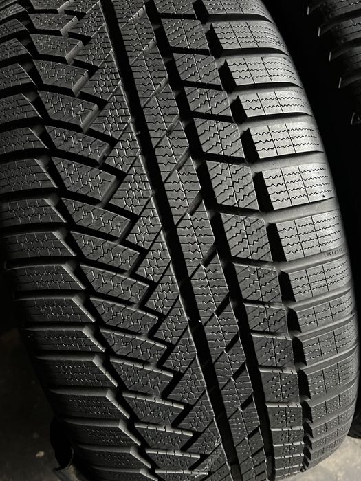 285/40/22 R22 Continental ContiWinterContact TS850P 4шт зима