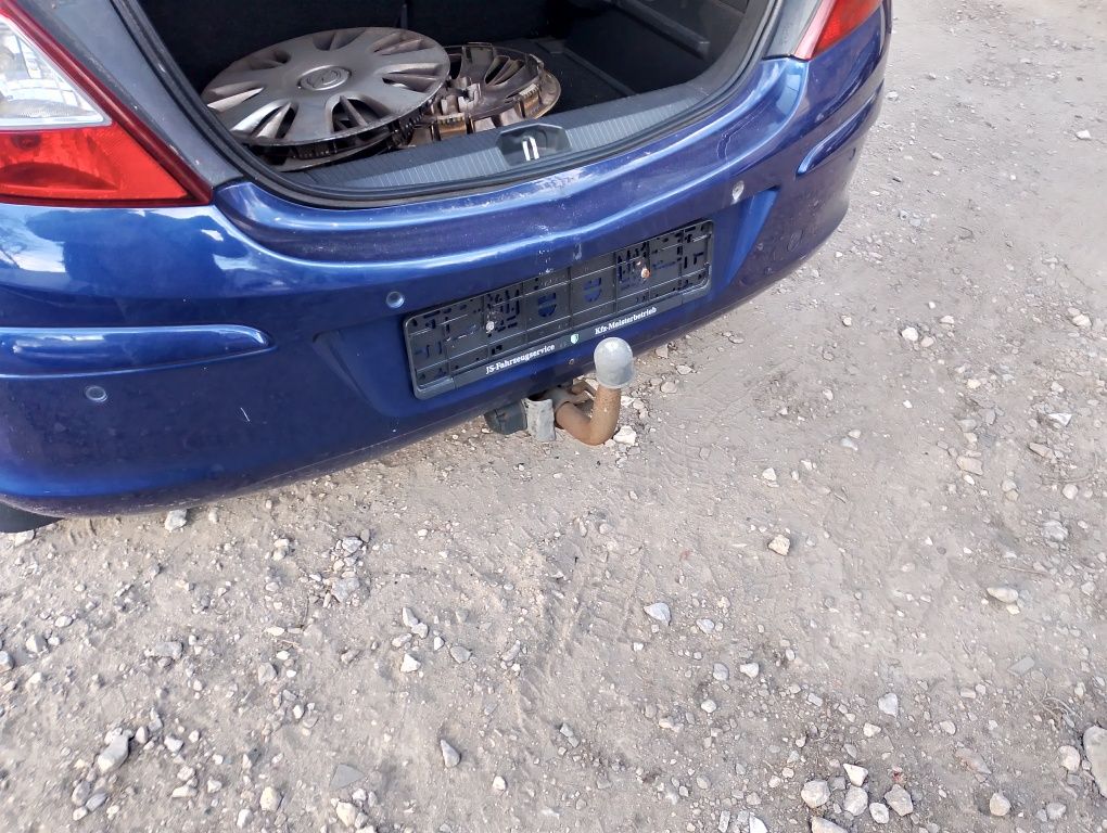 Zderzak tył opel corsa d
