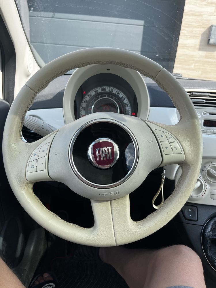 Fiat 500 1,2 stan idealny