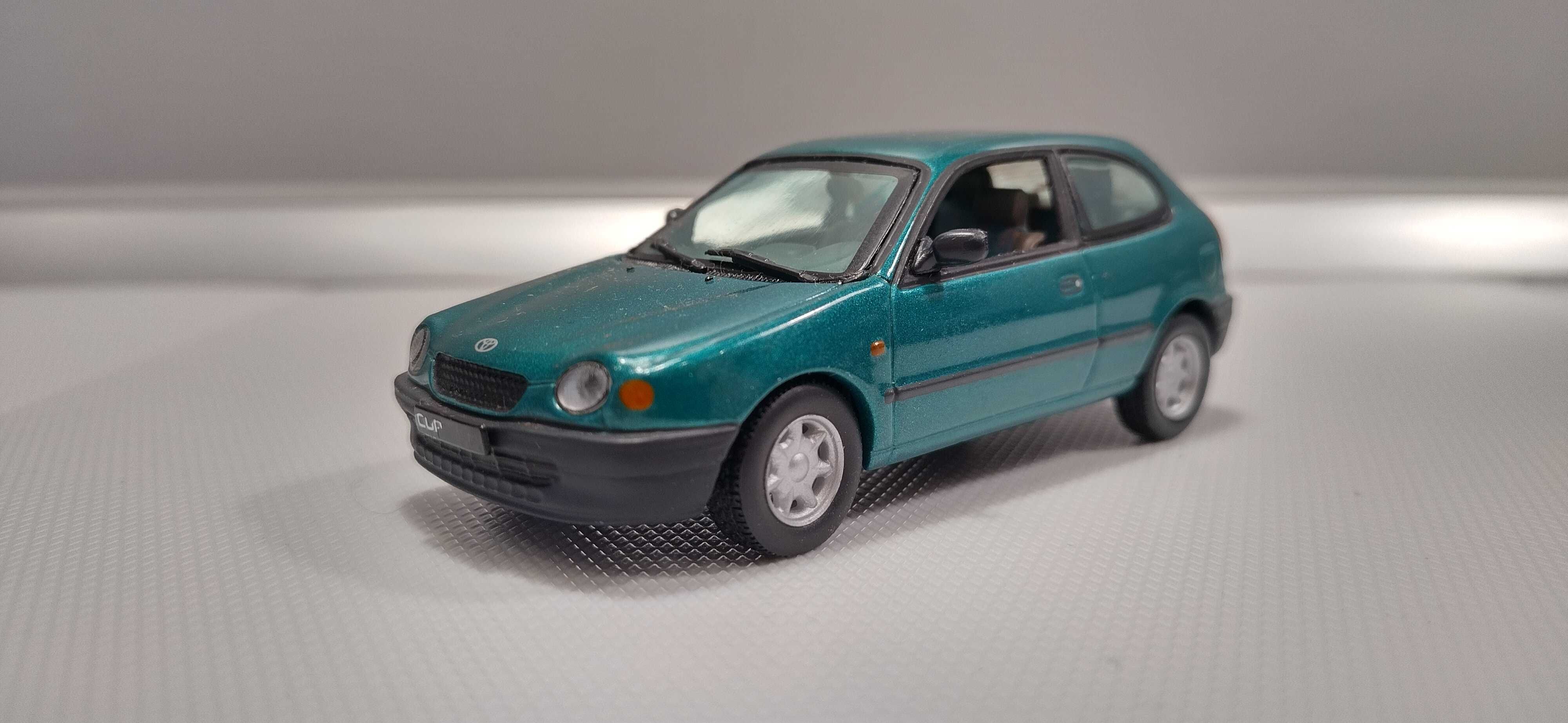 Toyota Corolla VIII (E110) 3D 1:43