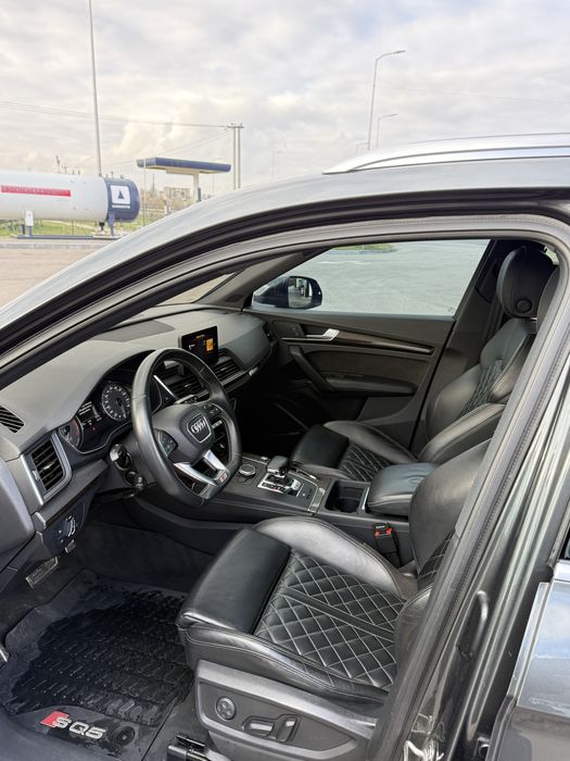 Audi SQ 5 2018 года 3.0 бензин АКПП
