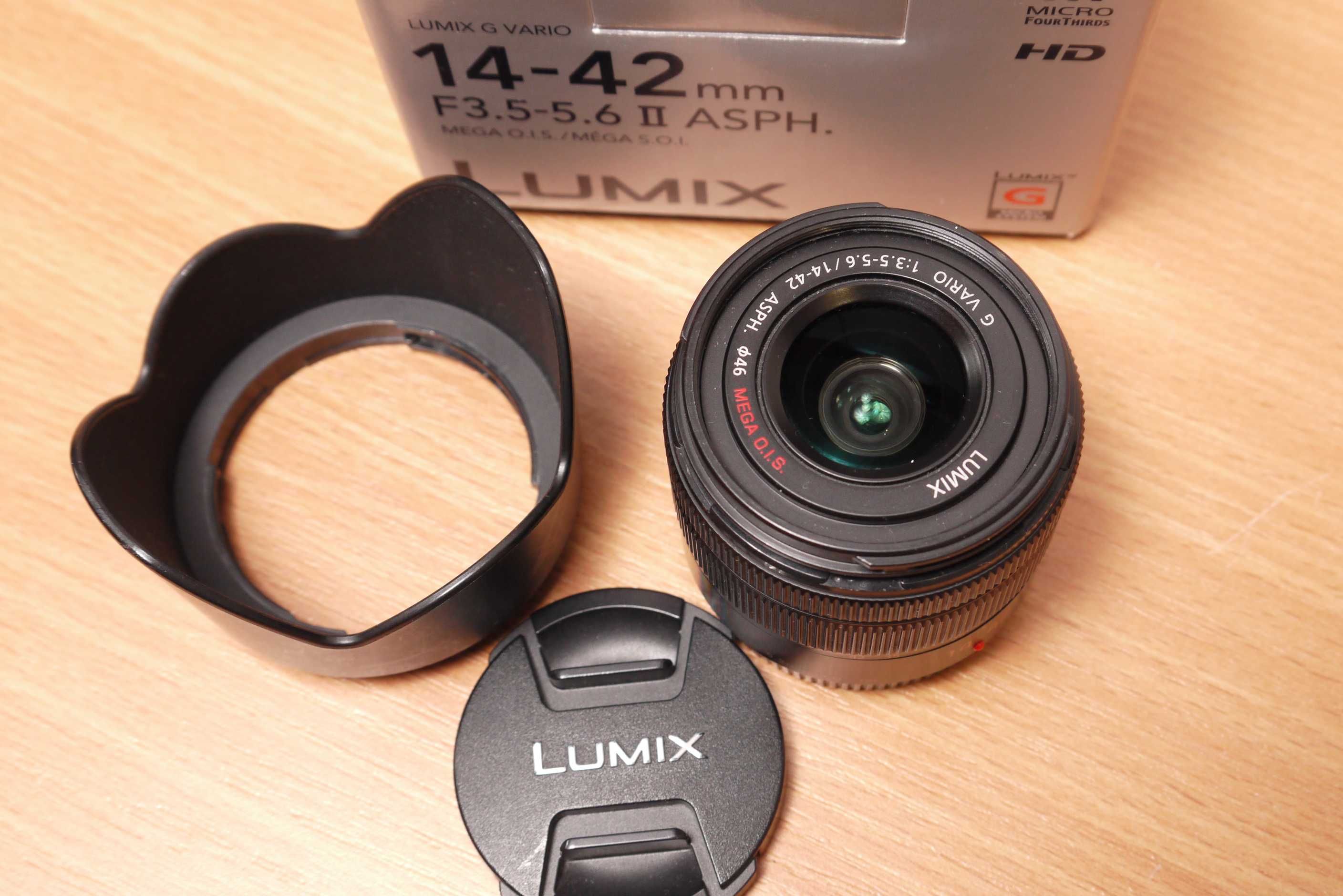 Lumix H-FS1442A F.5-5.6 II ASPH metalowy bagnet