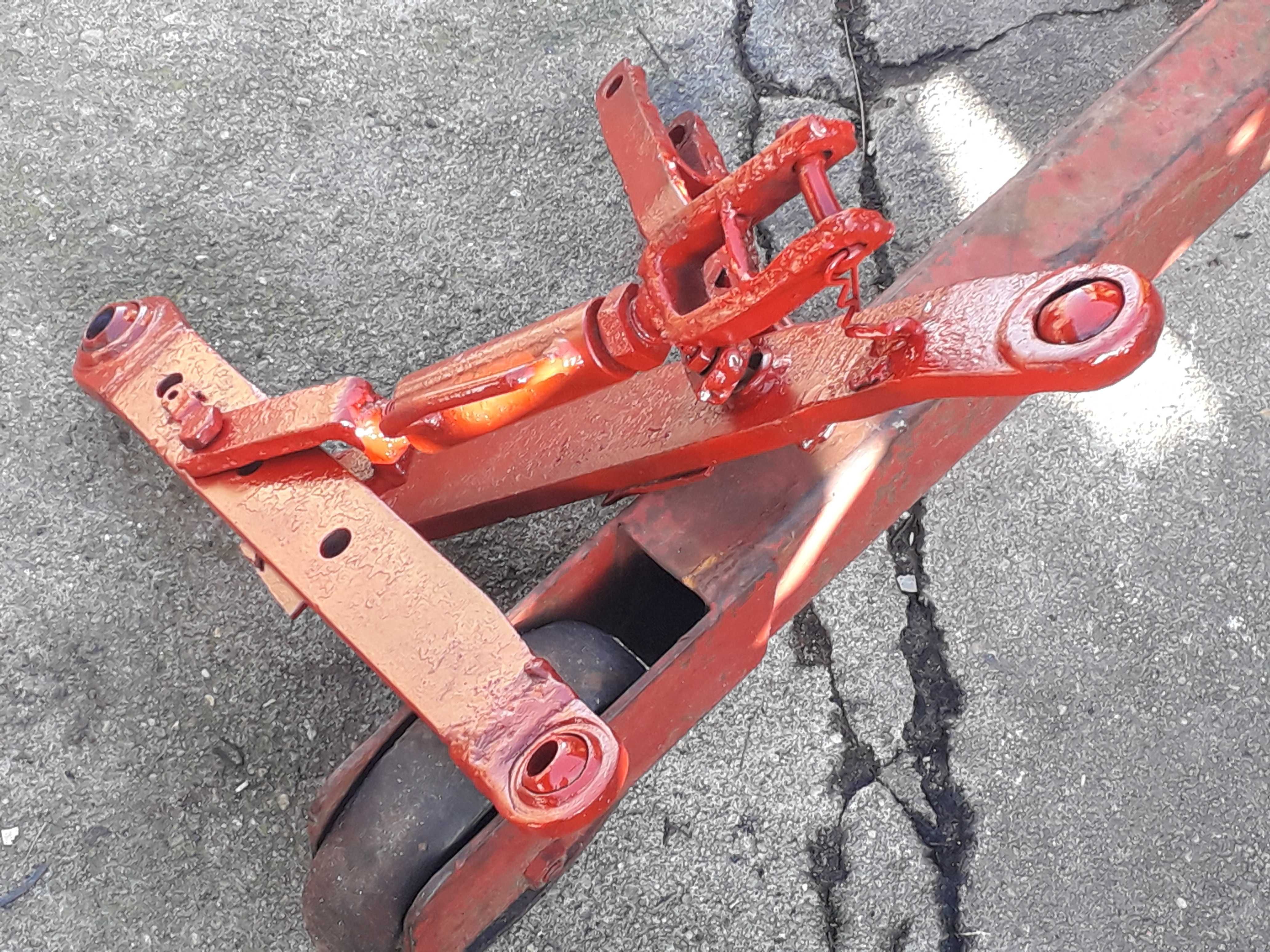 braços universais para trator pequeno\ mini trator