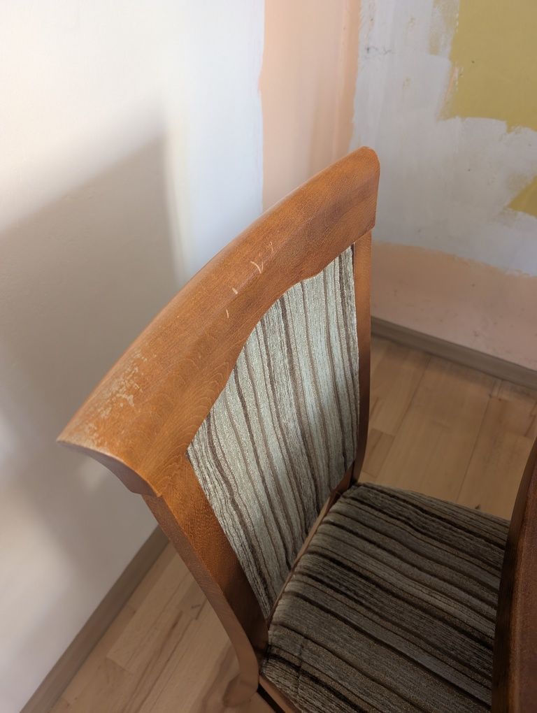Stół z  6 krzesłami