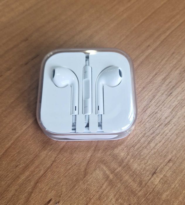 Nowe słuchawki przewodowe Apple Earpods do Iphone