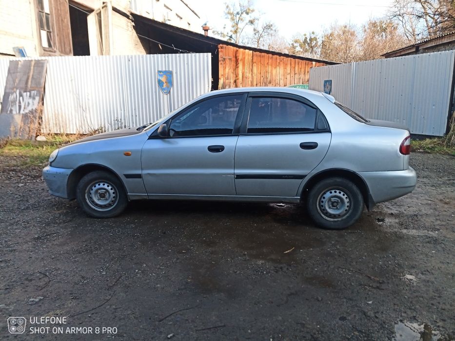 Продам Део Ланос.