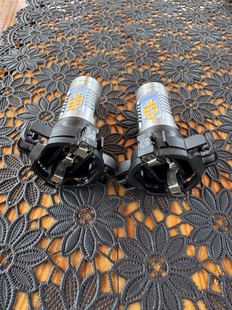 Led żarówki PY24W