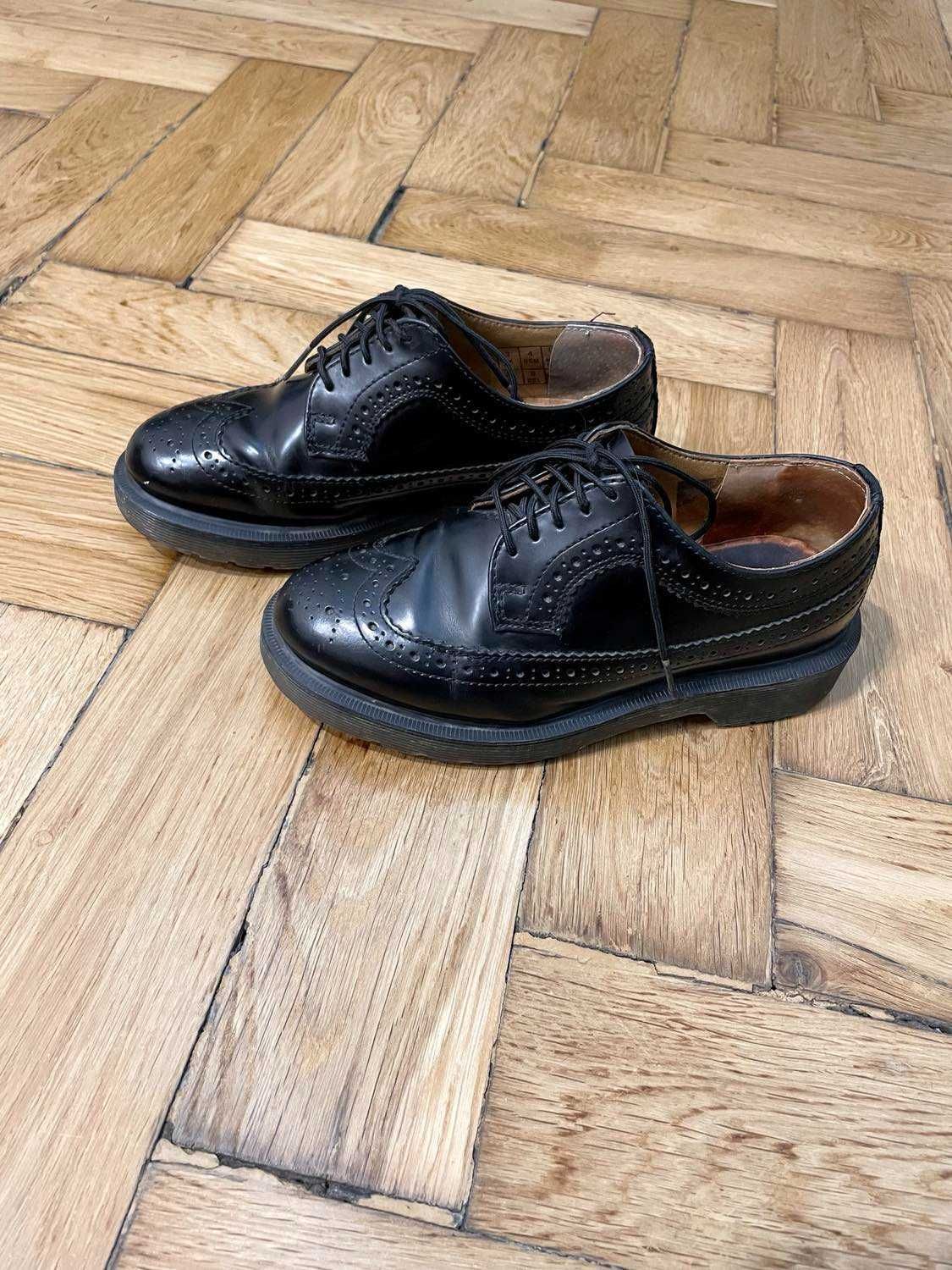 Półbuty oksfordki Martens