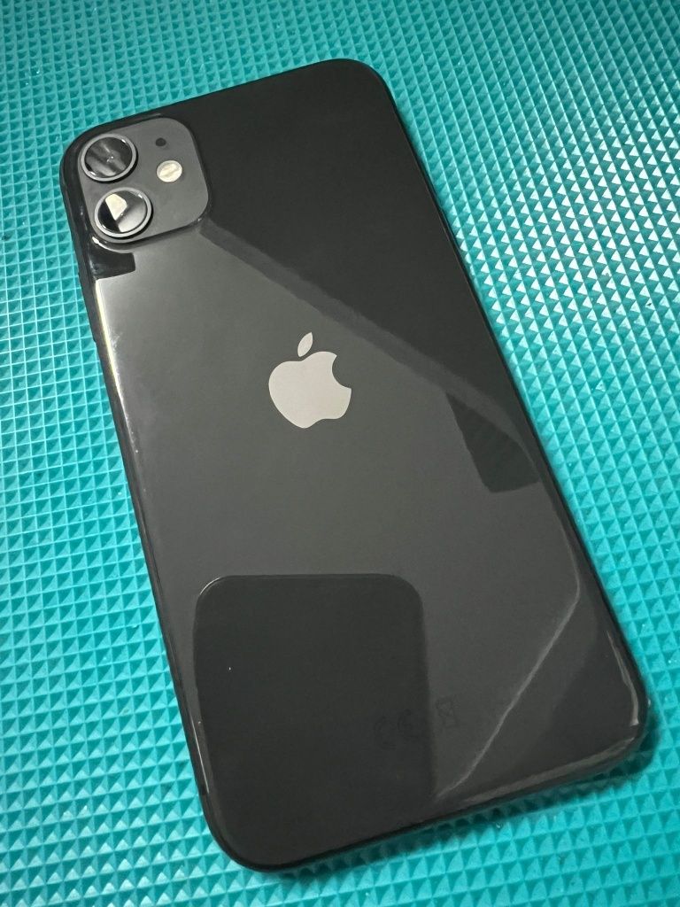 iPhone 11 Preto 64Gb