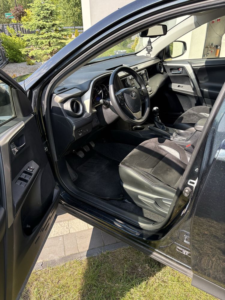 Rav 4 2.0 zadbana prywatnie przebieg 193.000