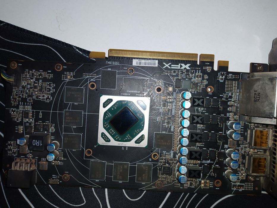 Видеокарта XFX RX 480 8GB на запчасти