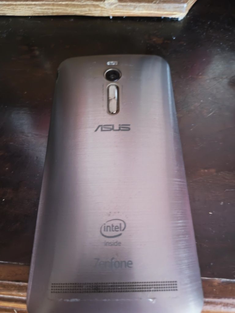 Vendo telemóvel asus