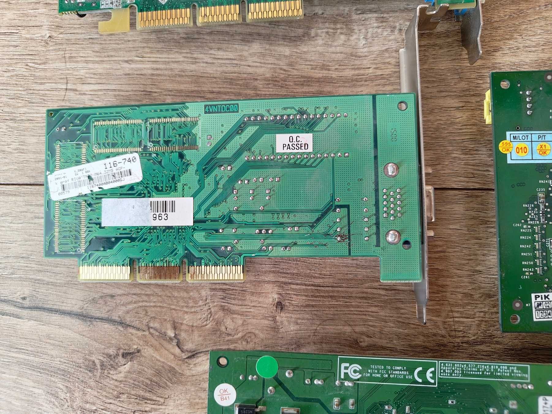 Stare podzespoły komputerowe PC Retro Karty graficzne