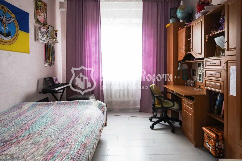 Будинок, 1пов. Гарний стан. с. Велика Димерка, Броварський район