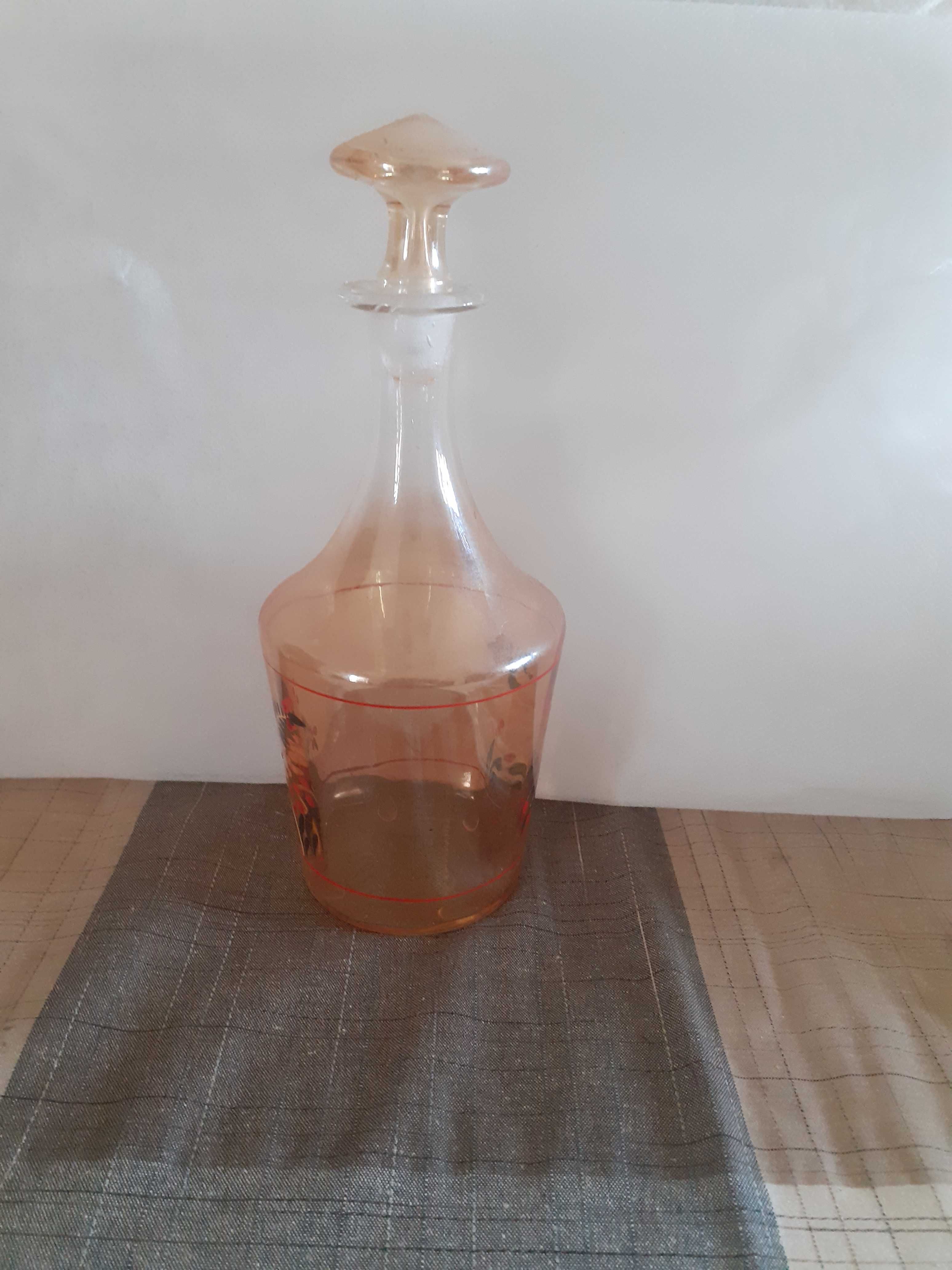 Garrafa antiga com pintura