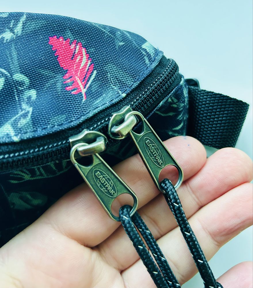 NEW! Сумка на пояс Eastpak SPRINGER