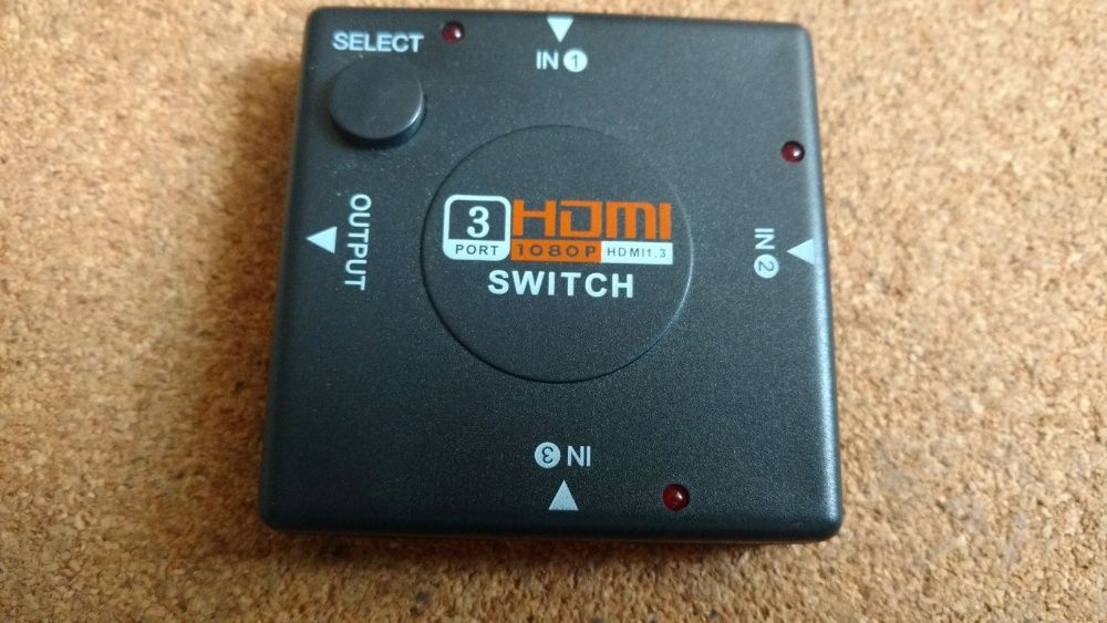 Сплитер HDMI - 3 на в 1 переключатель Switch свич сплиттер