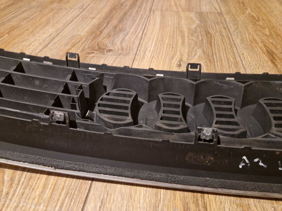grill a3 8l idealny