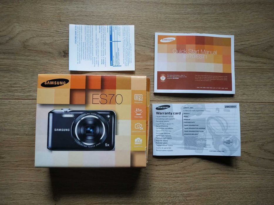Коробка для фотоапарата Samsung ES70 коробка та дoкументація