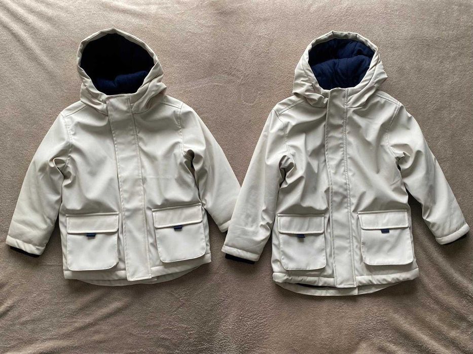 Casaco com capuz impermeável da Zippy