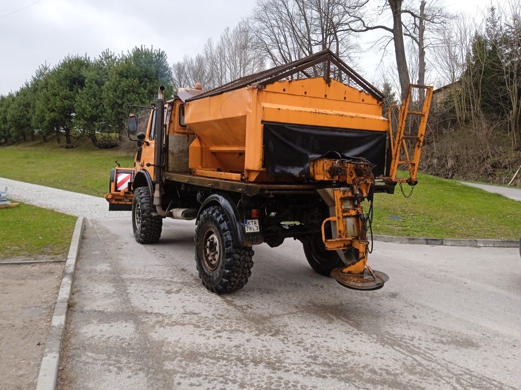 Mercedes Unimog 1250