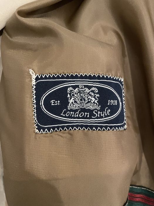 Gabardine em camurça anos 80 marca de prestigio Charlot