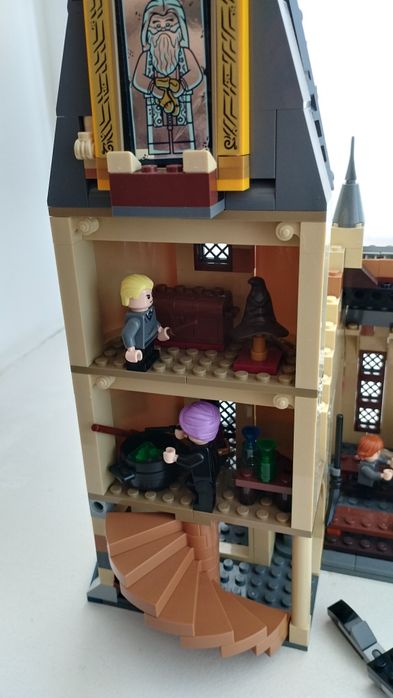 Замок Хогвартс лего Гаррі Поттер оригінал