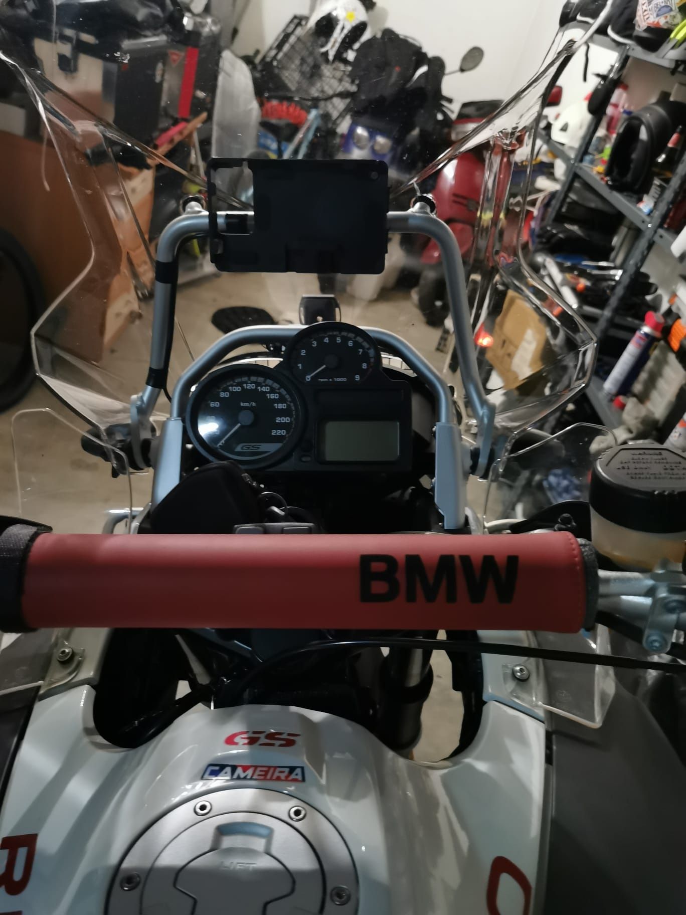 VENDO OU TROCO BMW 1200 GS adventure 2007 - 47k NACIONAL