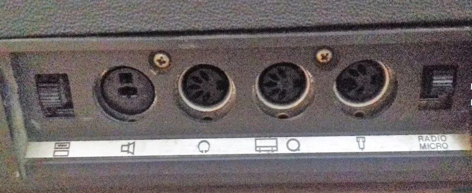 Telefunken Magnetophon 203 TS - Tape Recorder (1966)