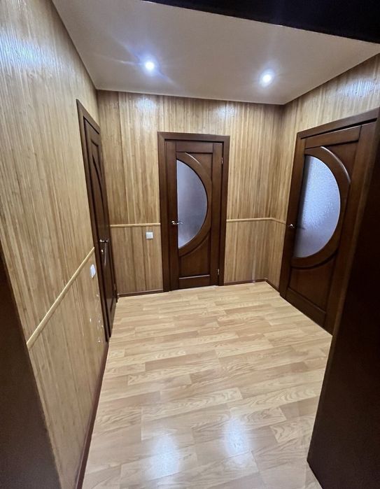 Оренда стильної трикімнатної квартири в Гречанах