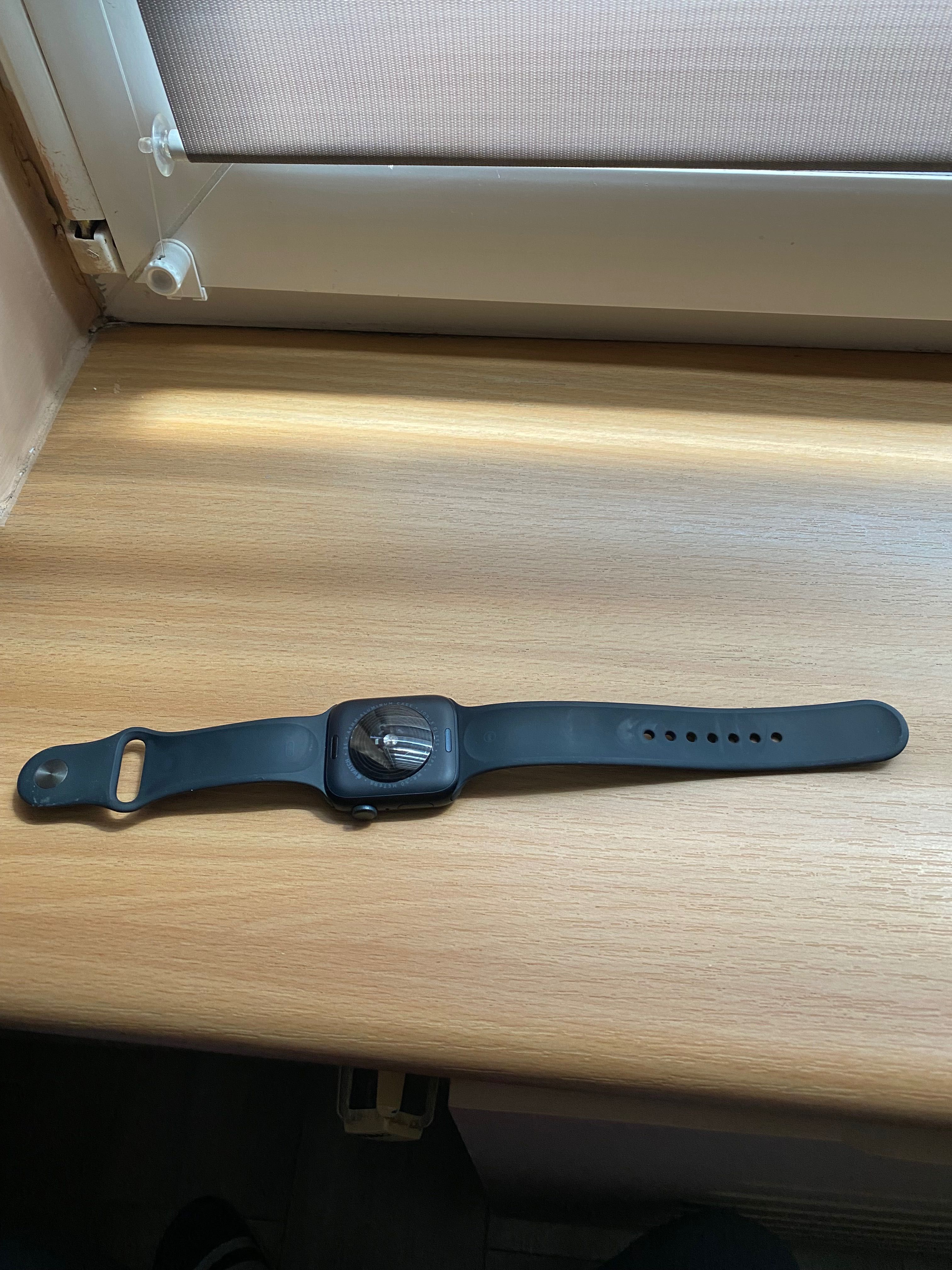 Apple Watch SE 2 44mm