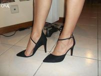 Sapatos lindos e modernos