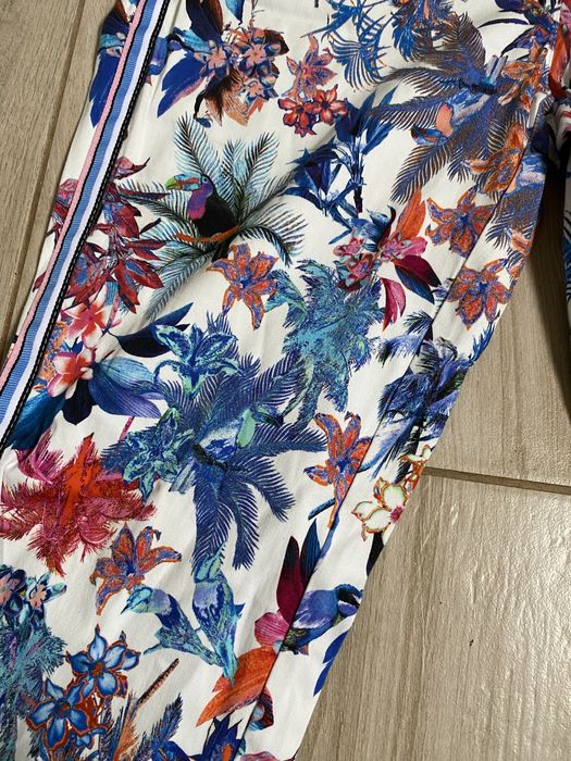 Kolorowe spodnie w kwiaty, bawełna, rozmiar 42/XL