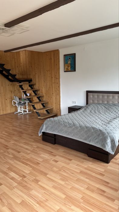 Продається будинок 6 км від міста