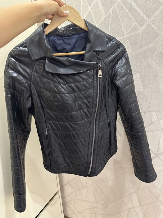 Жіноча шкіряна куртка , косуха шкіряна