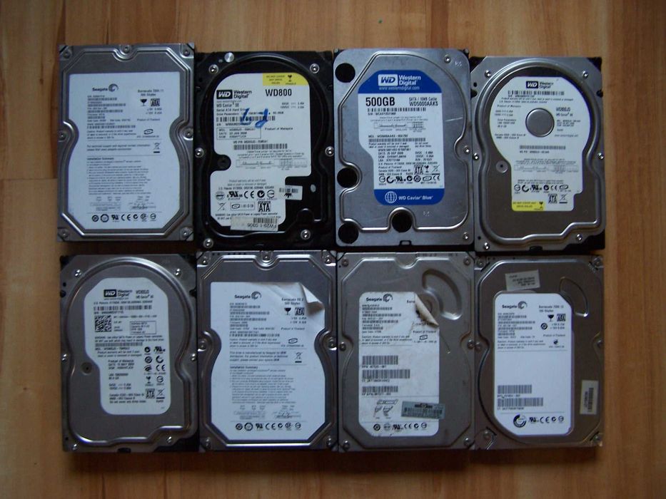 Złom dysków komputerowych 3,5"  szt. 42