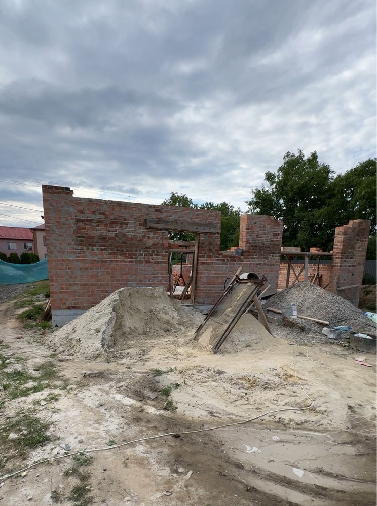 Продам одноповерховий будинок Угорники