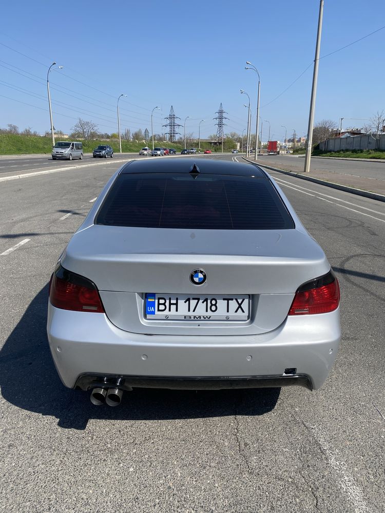 BMW E60 2.5 бензин