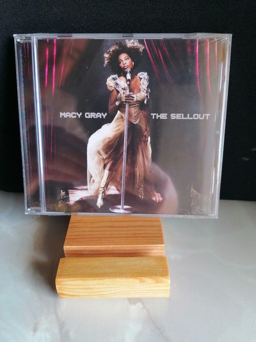 Macy Gray - The Sellout