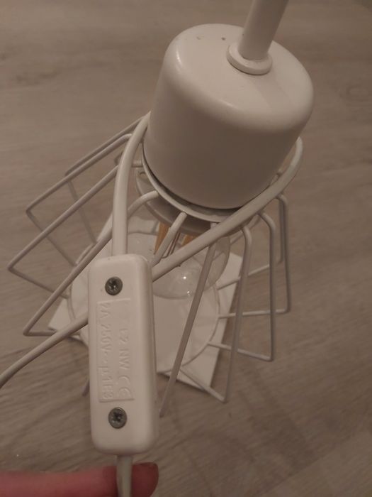 Lampa biurkowa z kloszem