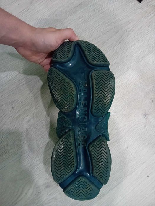 Balenciaga Triple S - Verde - 42