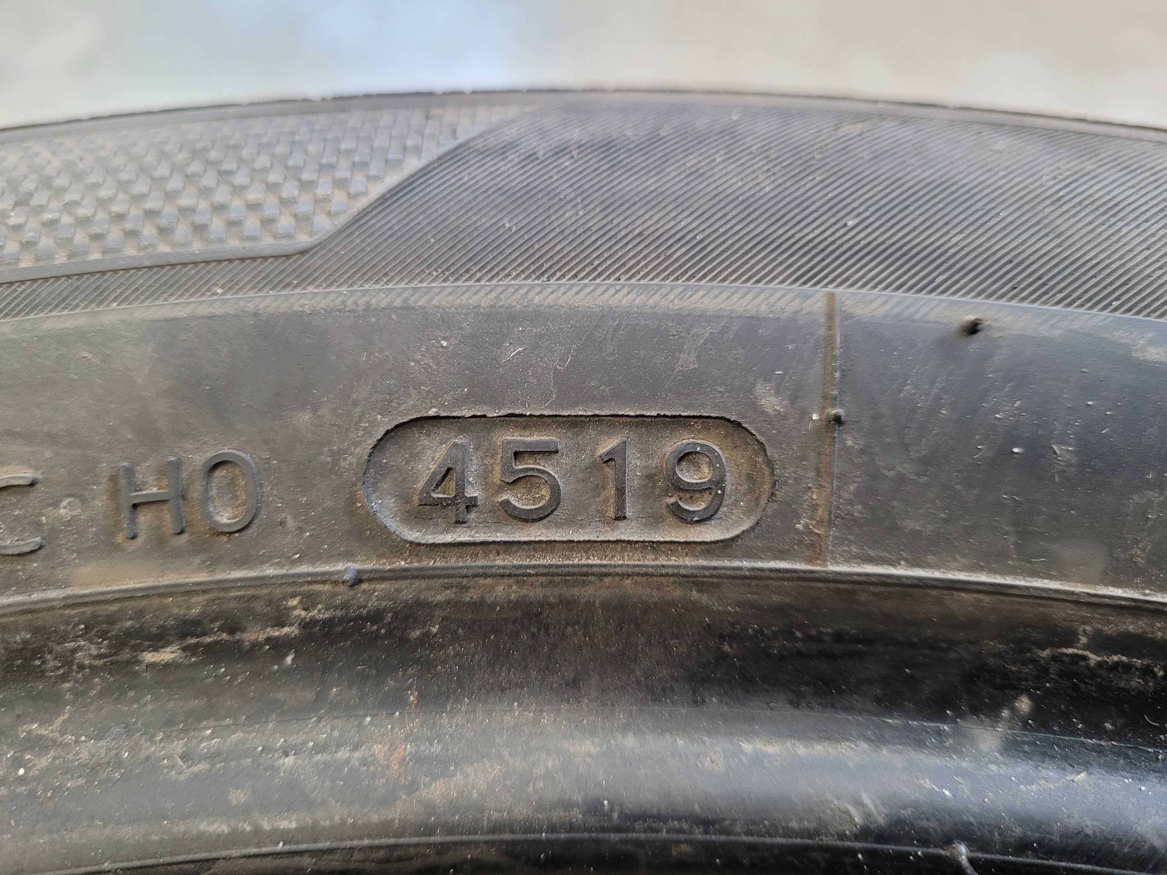 Opona Hankook 315/35 R 21