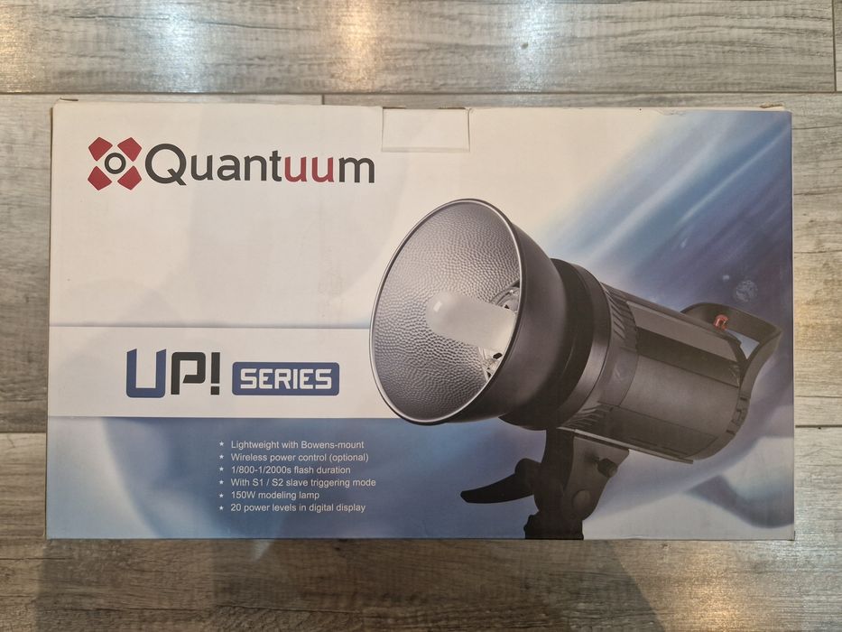 Quantuum UP 300 studyjna lampa błyskowa