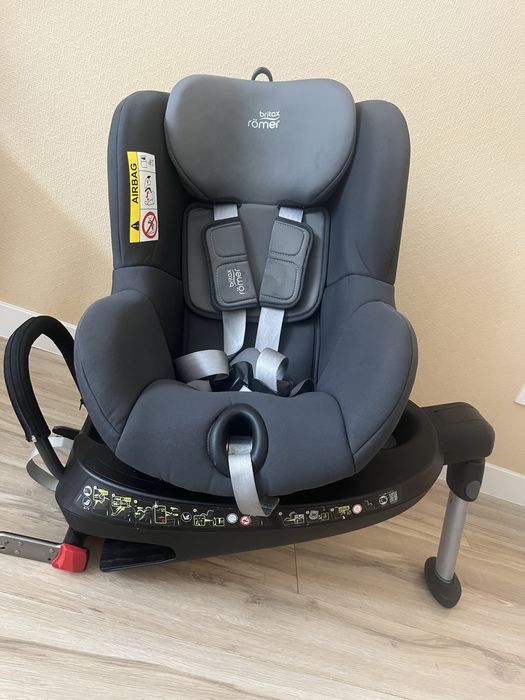 Продам автокрісло Britax Römer DUALFIX i-SIZE