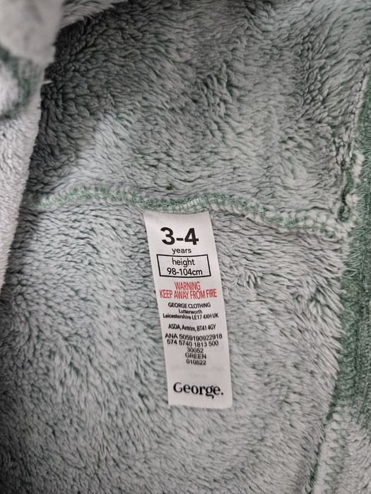 Махрова тепла піжама George, 92 см