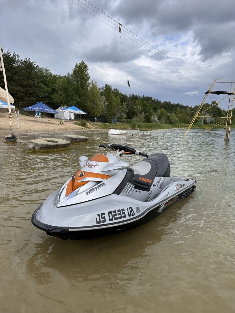 BRP RXT 255 3-x местний
