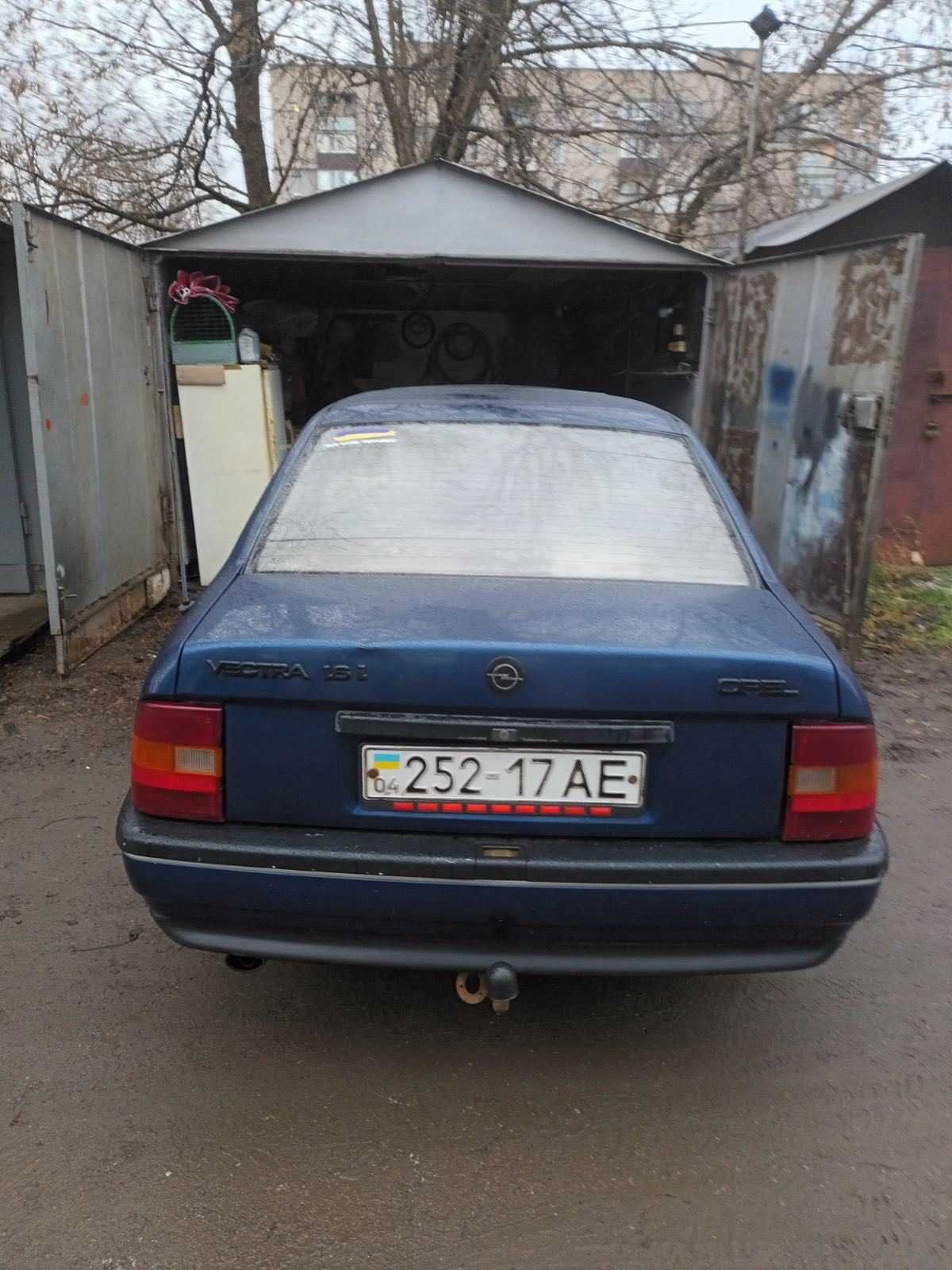 Продам Opel Vectra A 1990