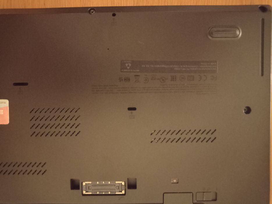 Portátil Lenovo 440