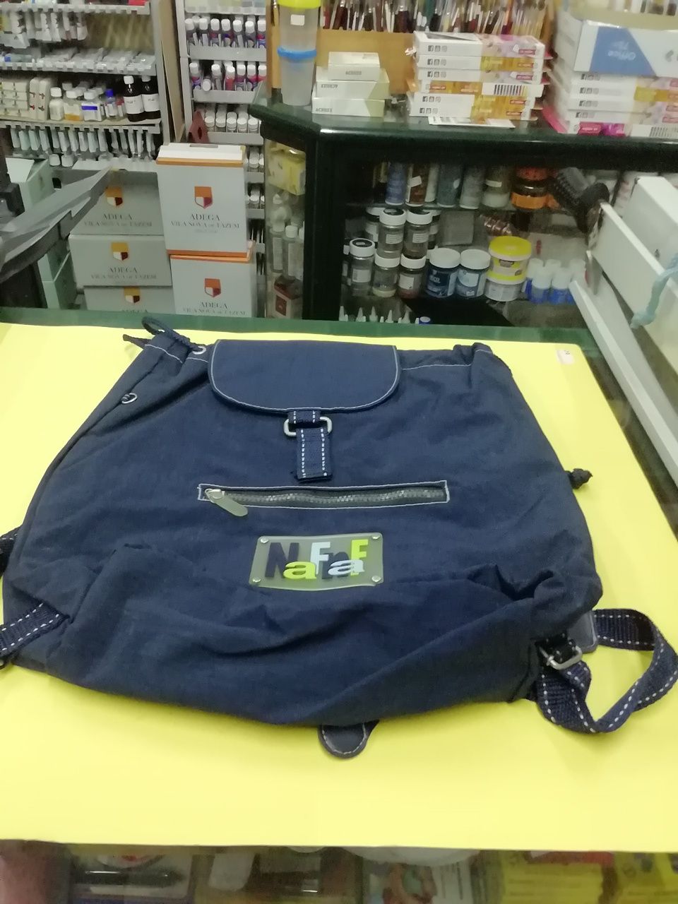 Mochila Naf naf, nova