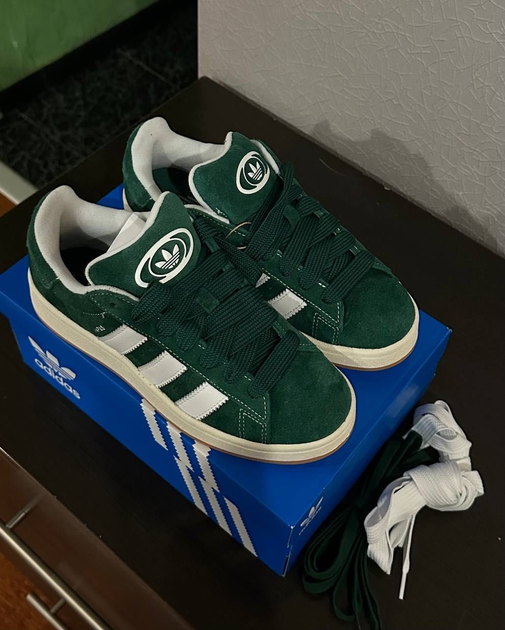 Adidas Campus 00s green